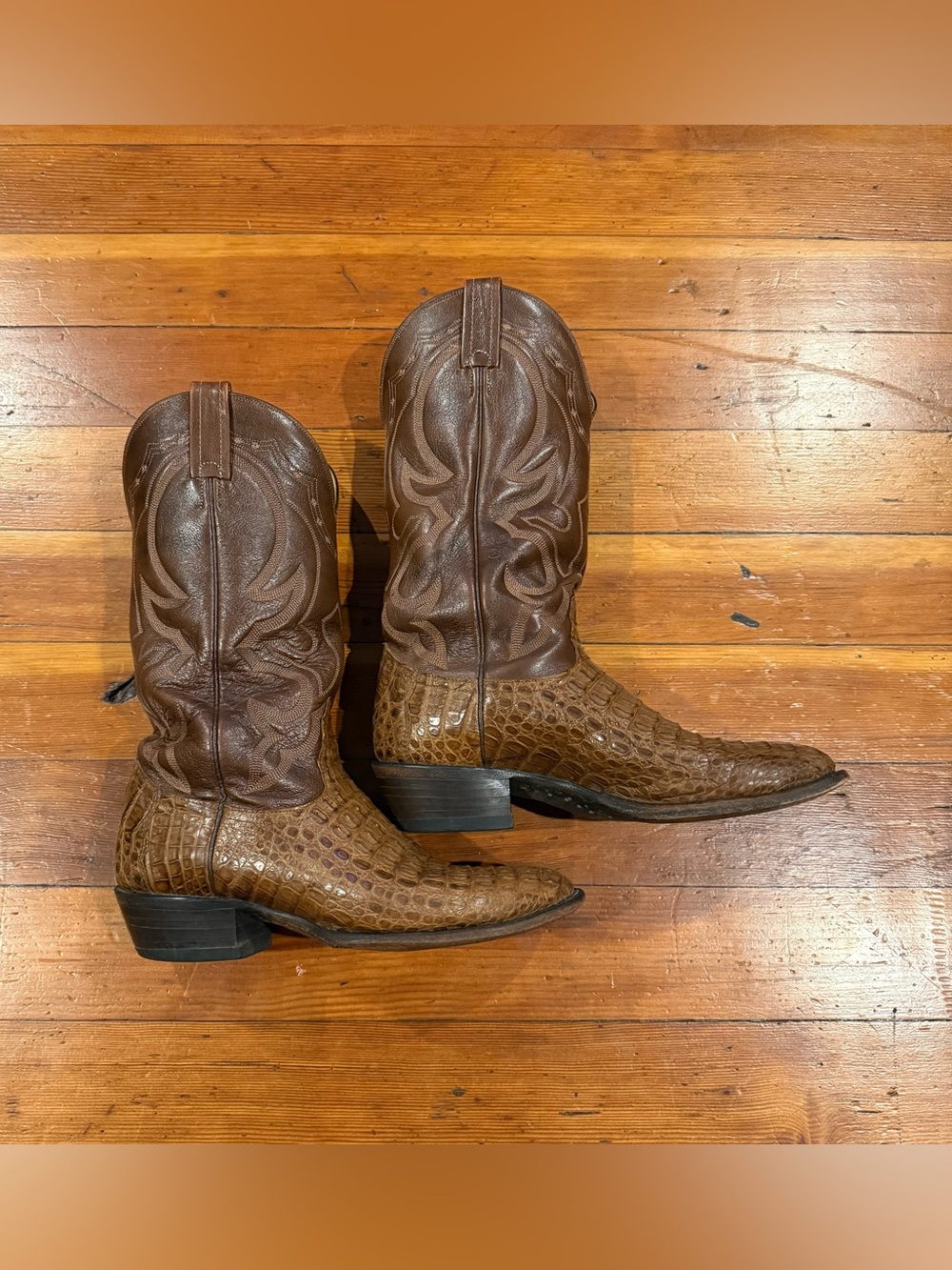 Vintage Nocona Caiman Cowboy Boots - Size 9D.